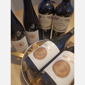 M�ned smagekasse R�DVIN 